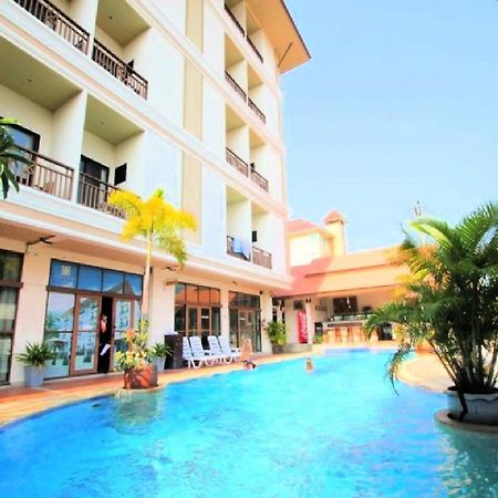 Narawan Hotel, Хуа Хин Экстерьер фото